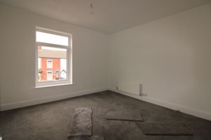 Bedroom- click for photo gallery